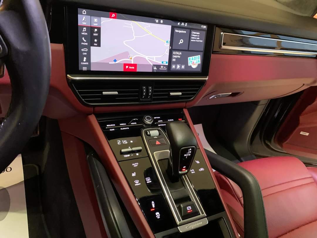 PORSCHE CAYENNE TURBO 4.0