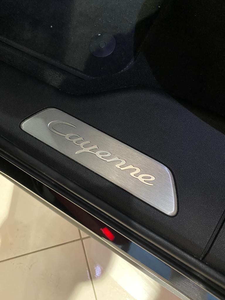 PORSCHE CAYENNE TURBO 4.0