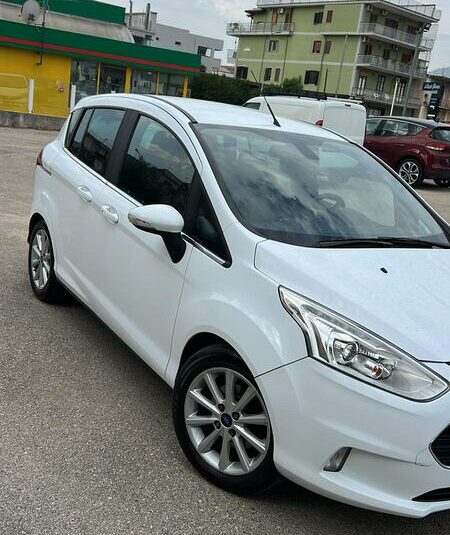 FORD B-MAX TITANIUM GPL